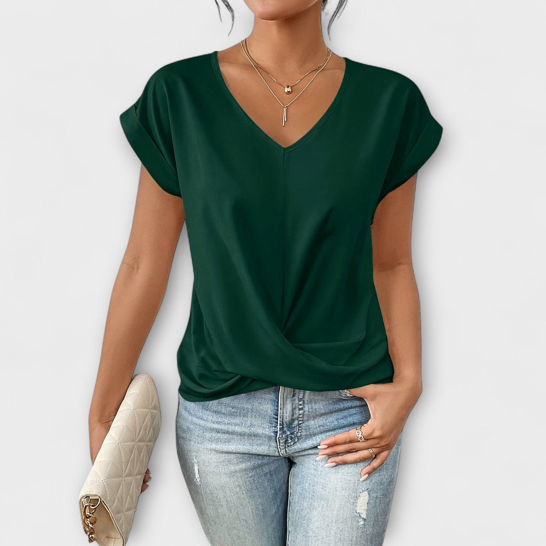 Carlinda | Elegant V-Neck Knit Top