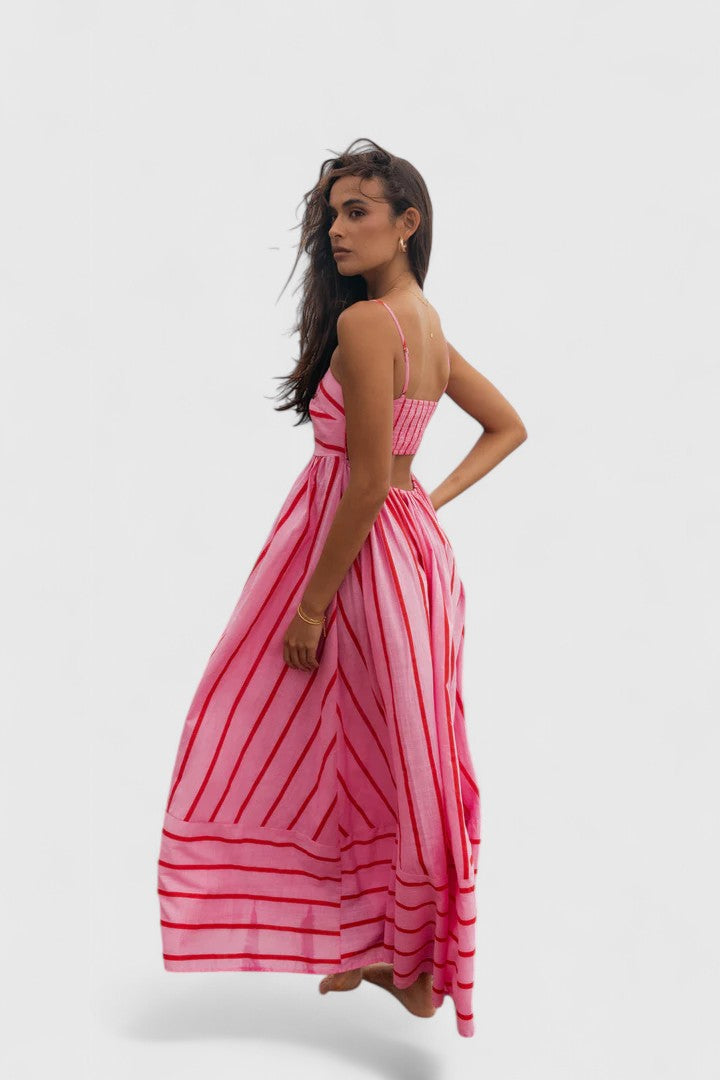 Ilyanthe | Elegant Flowing Maxi Dress